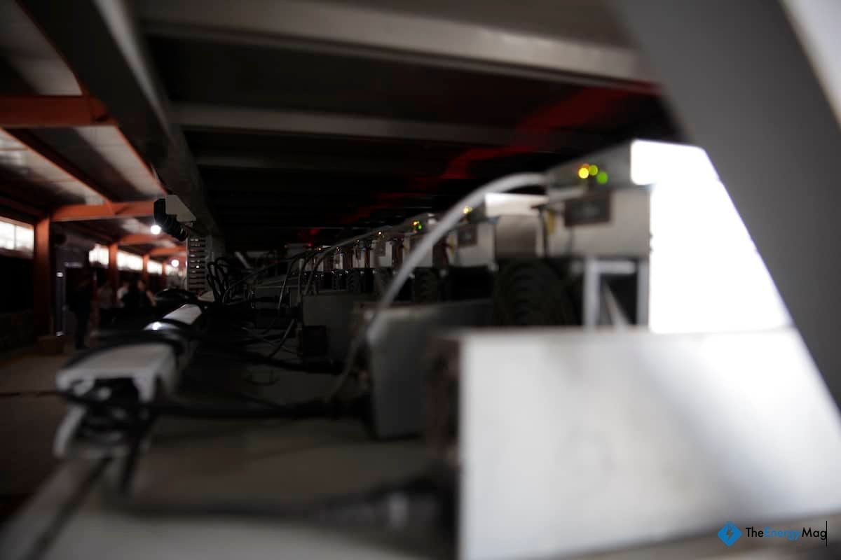 Cathedra to Deleverage Bitcoin Mining Debt with Equity