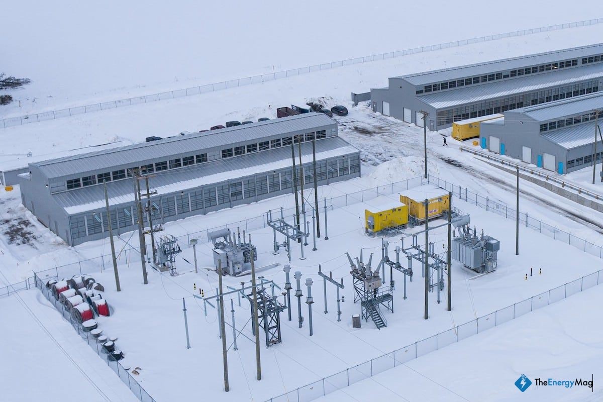 HIVE Joins Bitcoin Mining Arms Race, Buying 1.4 EH/s of S21