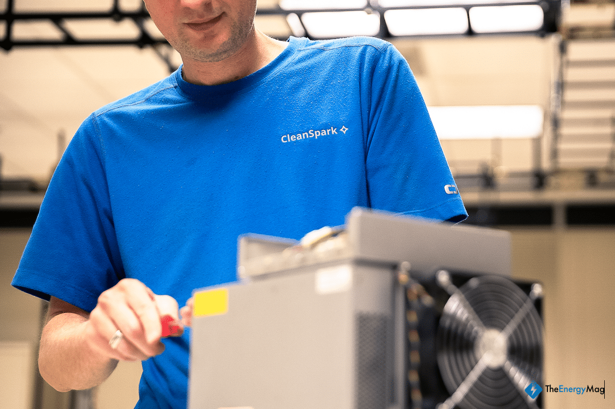 CleanSpark ‘Fully Funded’ to Exercise 20 EH/s Option, CEO Says