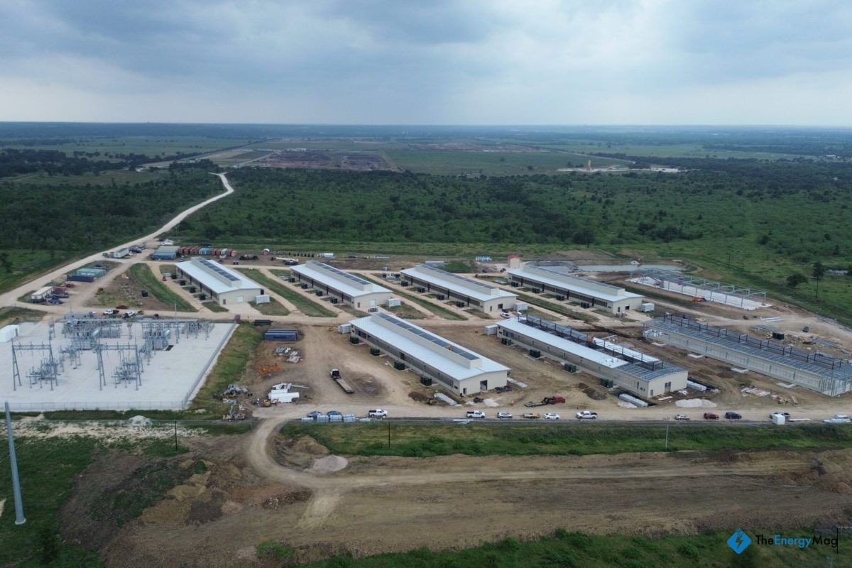 Austin Data Center Linked to Bitcoin Mining After Importing Cooling Containers