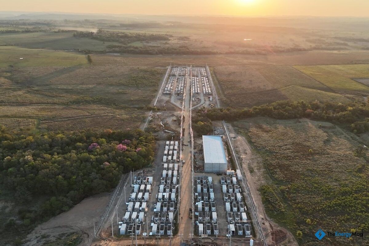 HIVE Boosts Bitcoin Hashrate to 23 EH/s, Expands HPC Footprint with $1.6M Land Acquisition